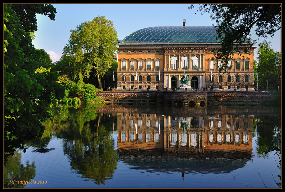 Ständehaus - Düsseldorf Schwanenspiegel