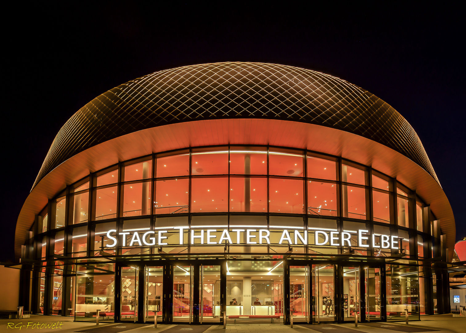Stage Theater An Der Elbe Beste Plätze www.fotocommunity.de