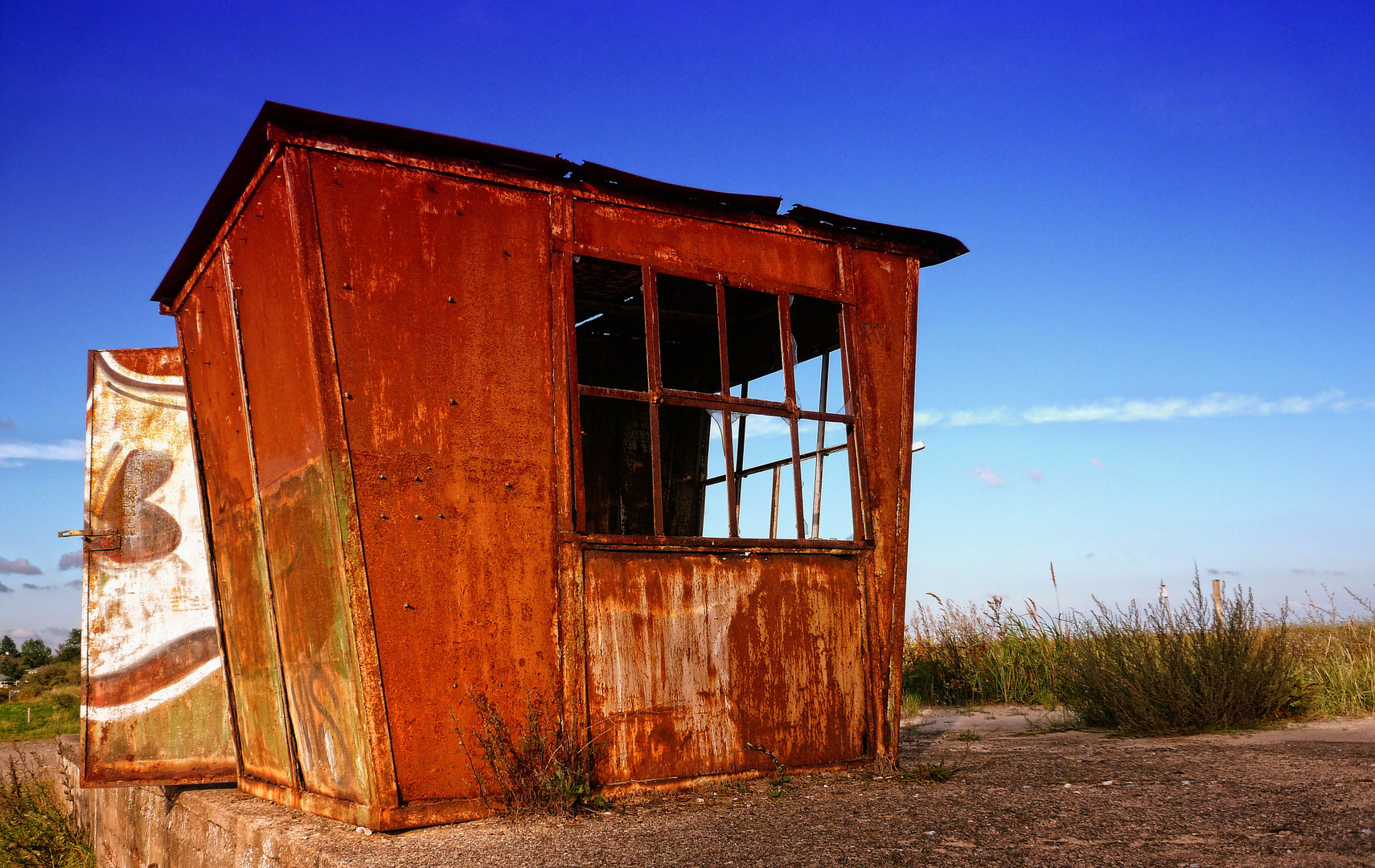 Stahl Hütte am Meer auf Usedom