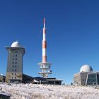 Stahlblauer Himmel auf dem Brocken im Oktober