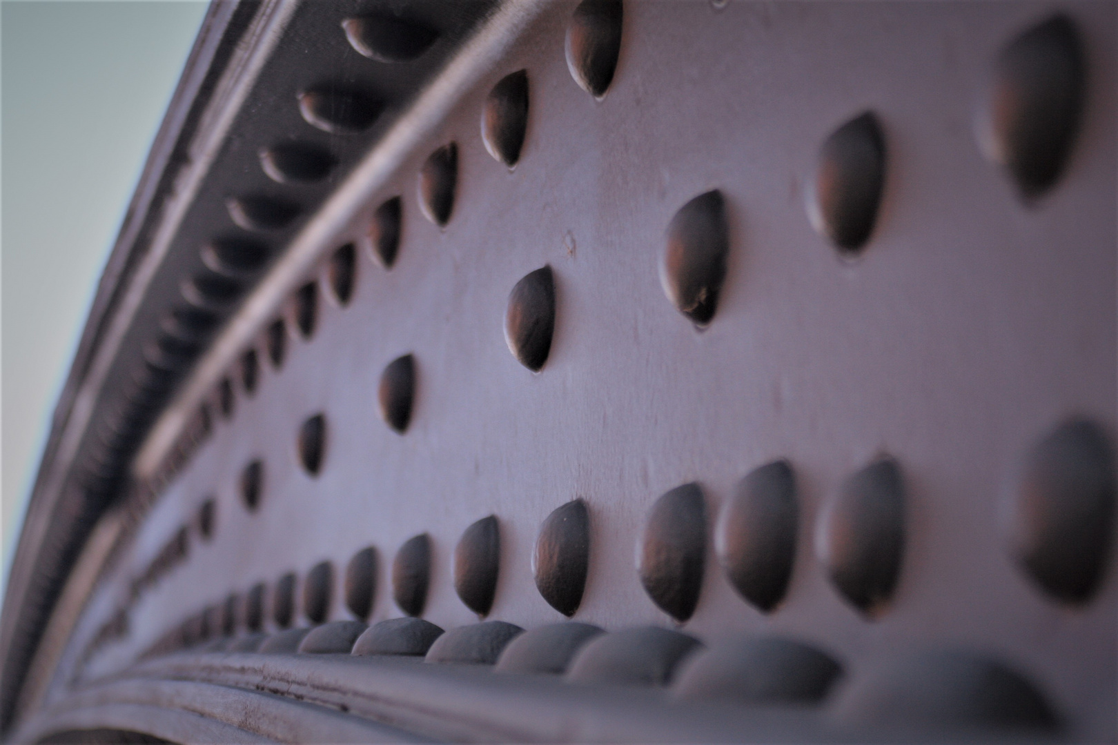 Stahlnieten und Schrauben einer Brücke in Hamburg 