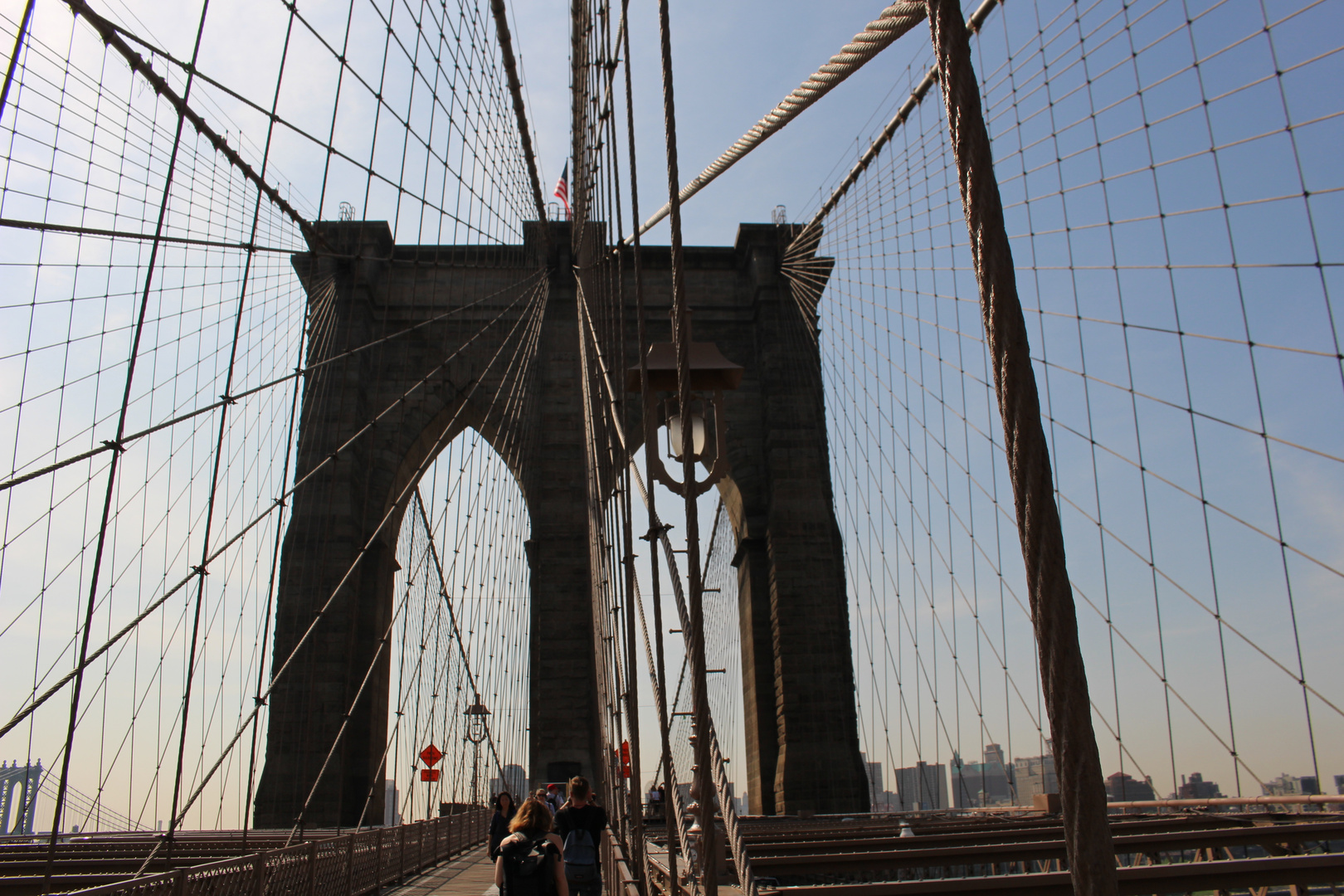 Stahlseil Wirrwarr auf der Brooklyn Bridge