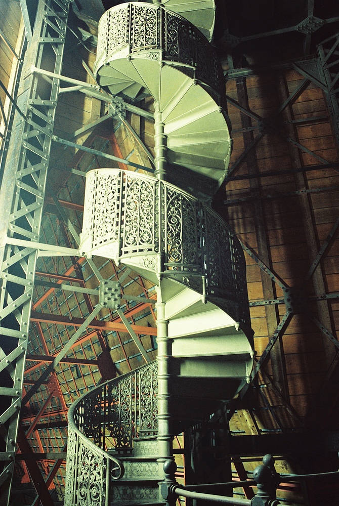 Stahltreppe im Kölner Dom zum Vierungsturm hoch