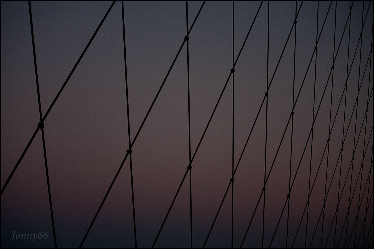 ...Stahltrossen der Fehmarnsund-Brücke...