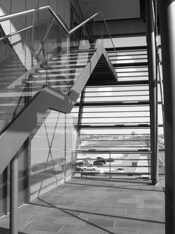 stairs airport lpz