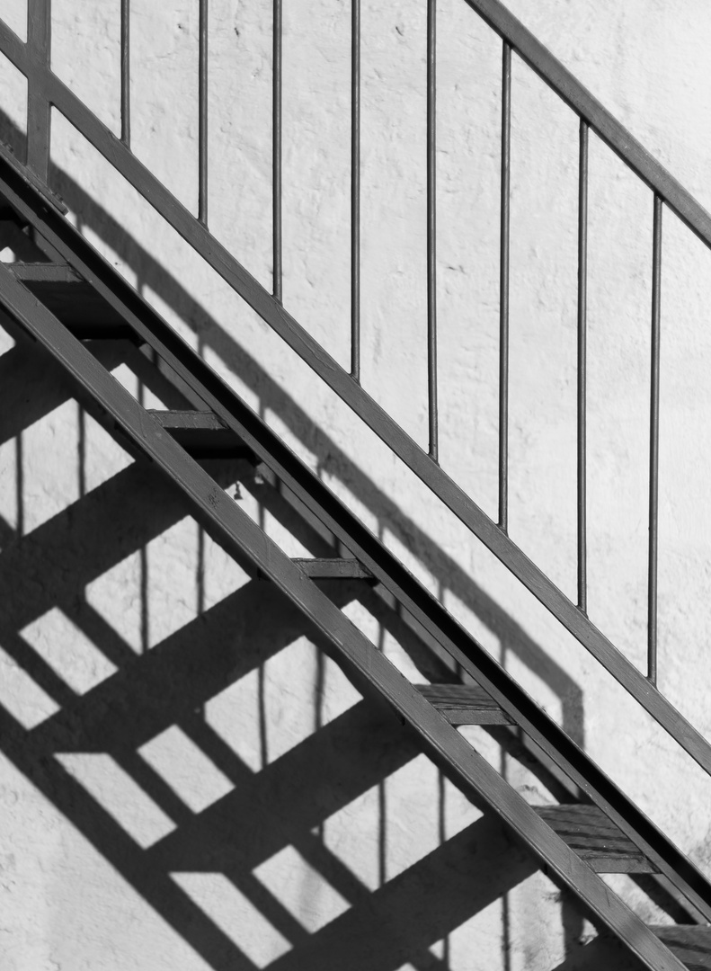 Stairs playing shadows