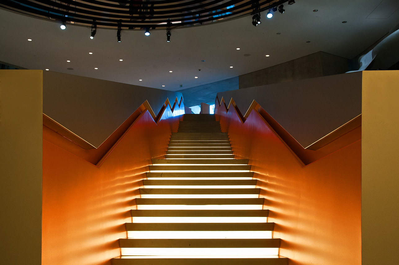 Stairways - Mercedes-Benz-Museum