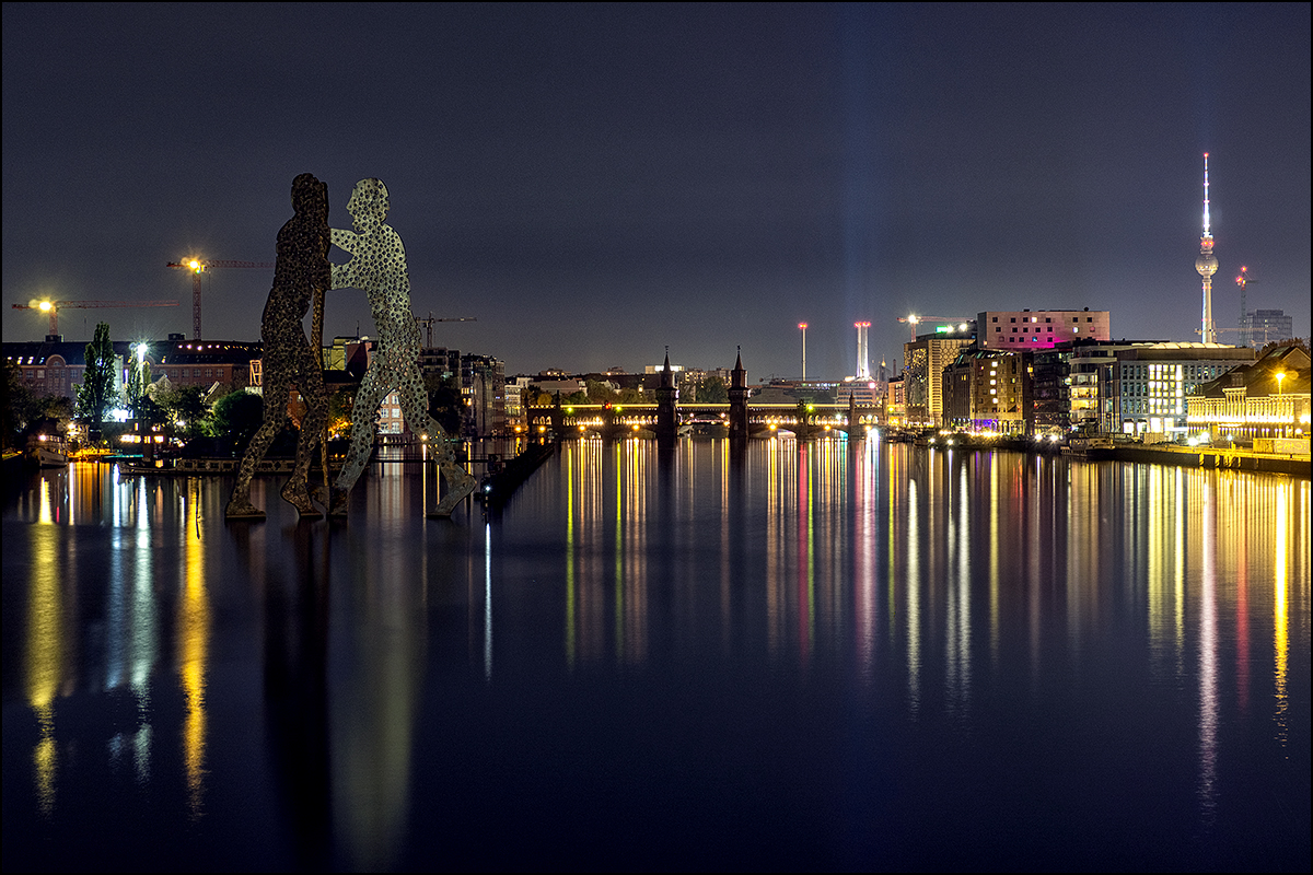 Stalagtiten aus Licht...