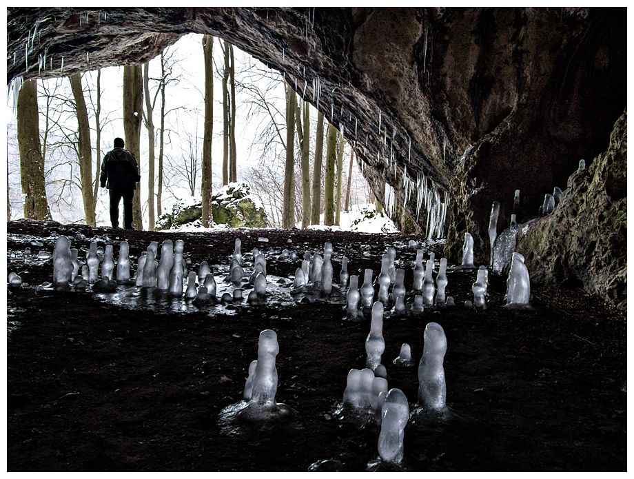 Stalaktit, Stalagmit