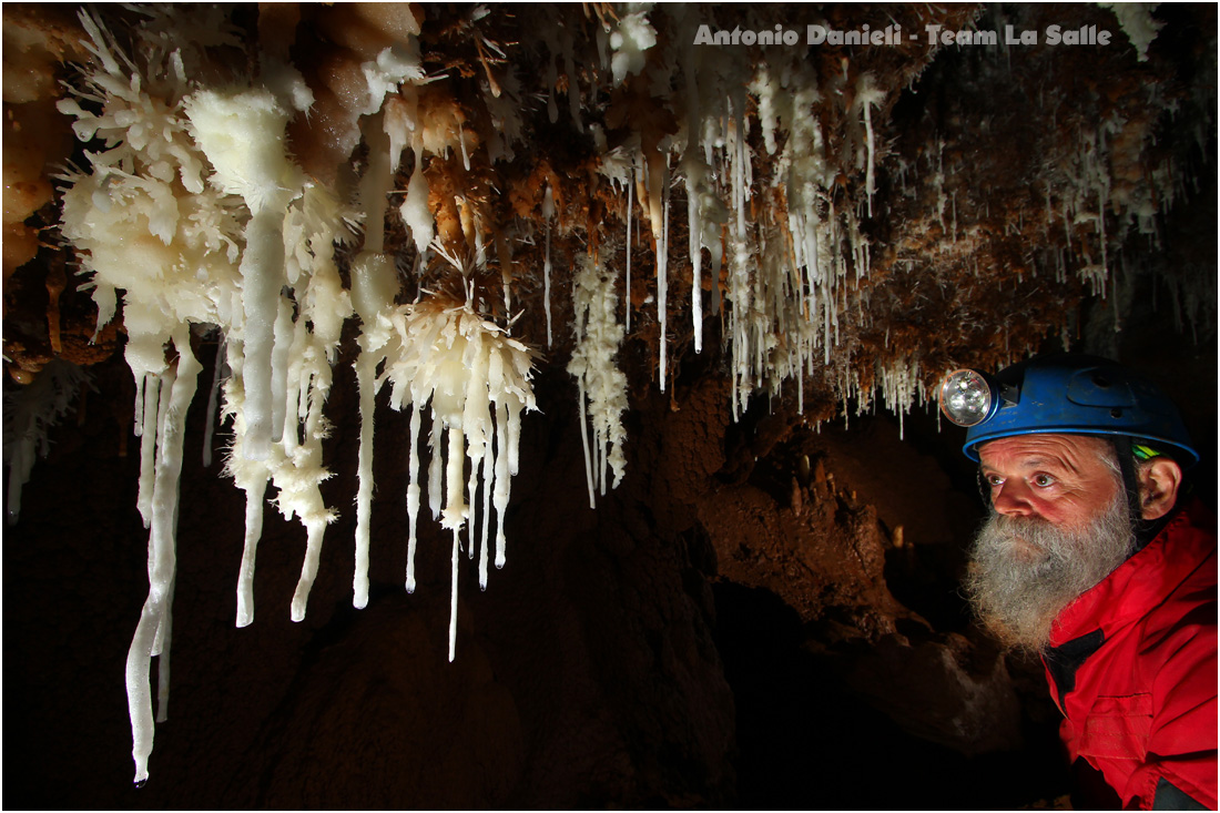 stalattiti di aragonite