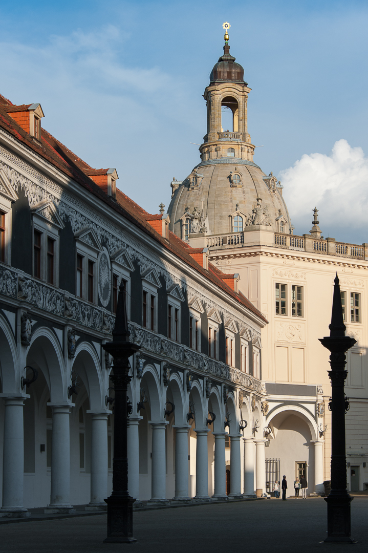 Stallhof und Frauenkirche