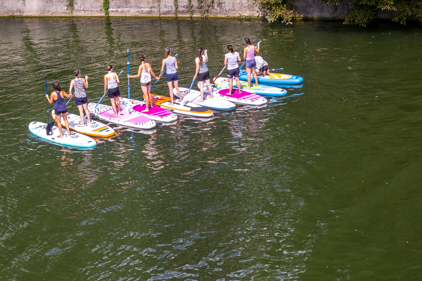 Standhaft bleiben auf dem Neckar