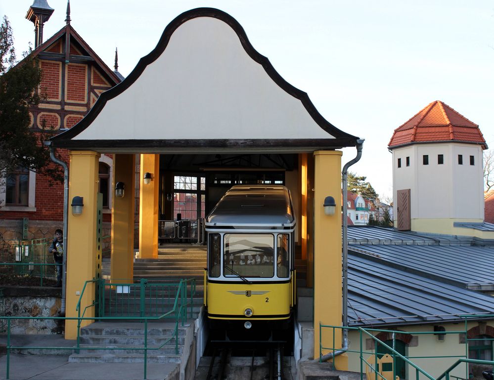 Standseilbahn zum Luisenhof ...