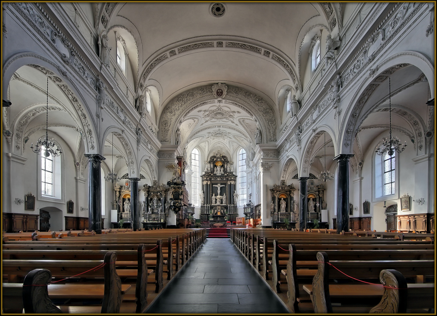 Stans/NW - Pfarrkirche St. Peter und Paul 