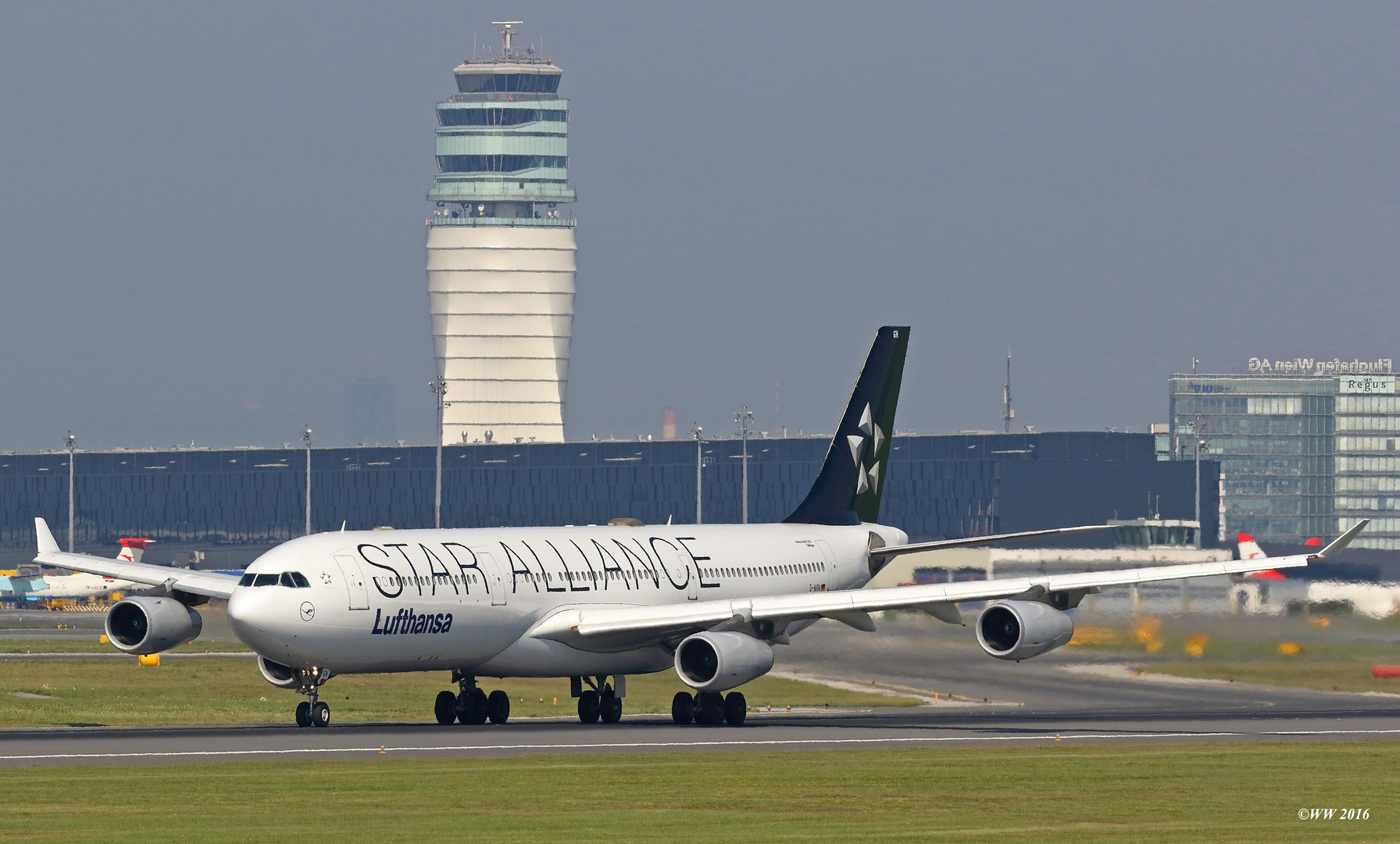 Star Alliance A340-313