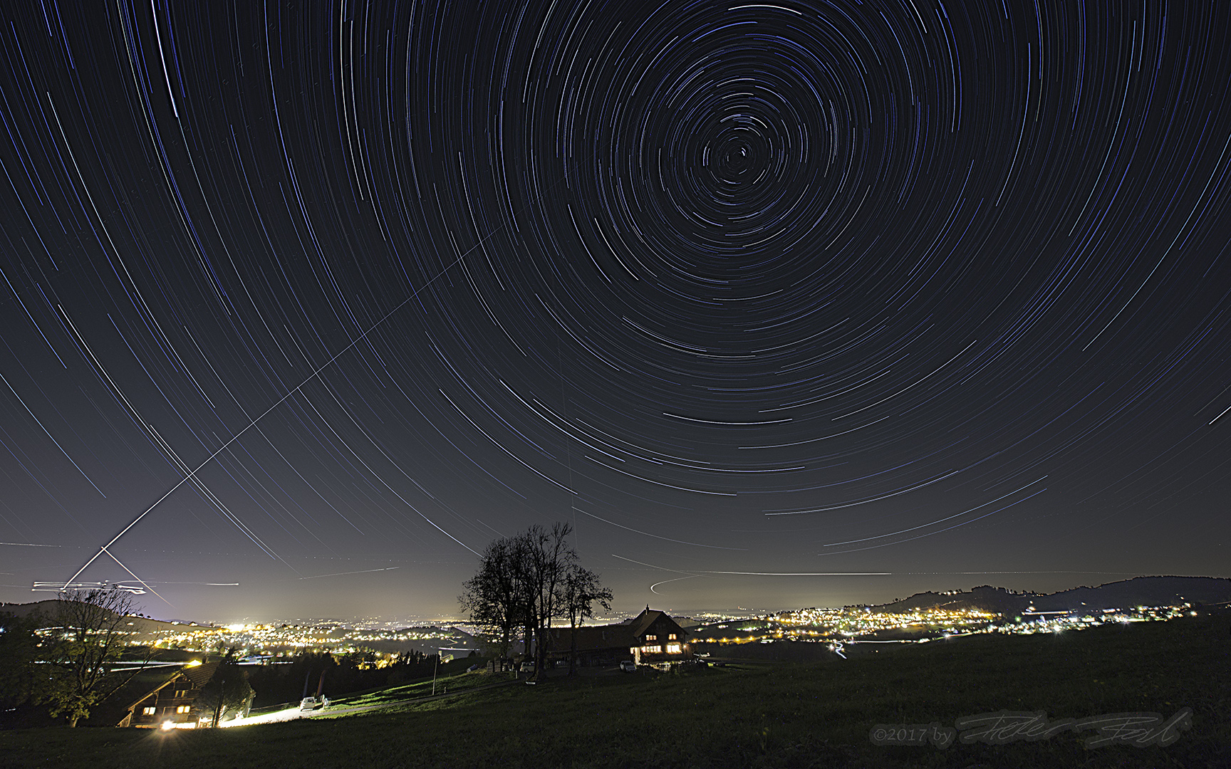 Star Trail über dem Appenzellerland