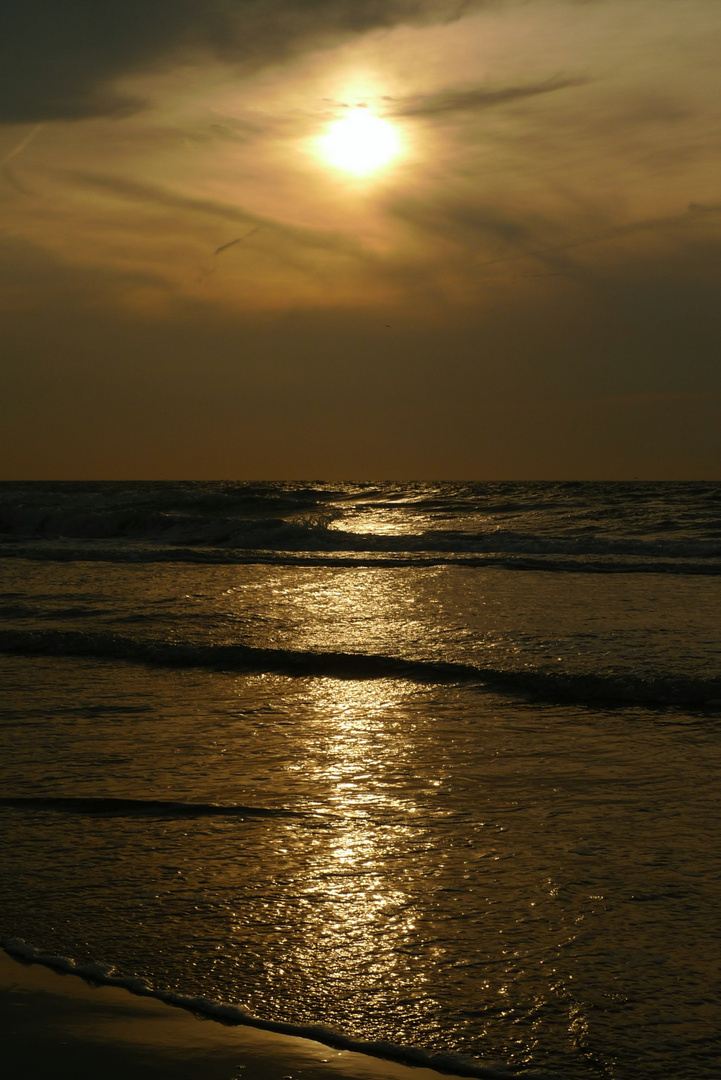 Starker Seegang am Strand