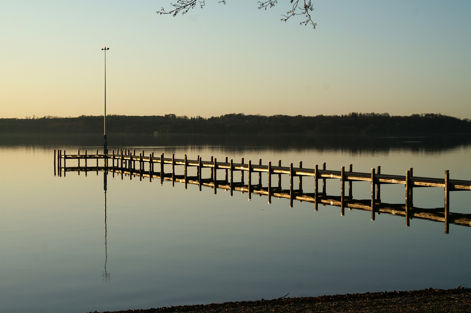 Starnberger See im Herbst