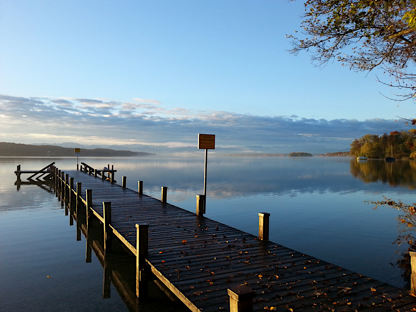 Starnberger See - Steg 1 - Oktober Morgen