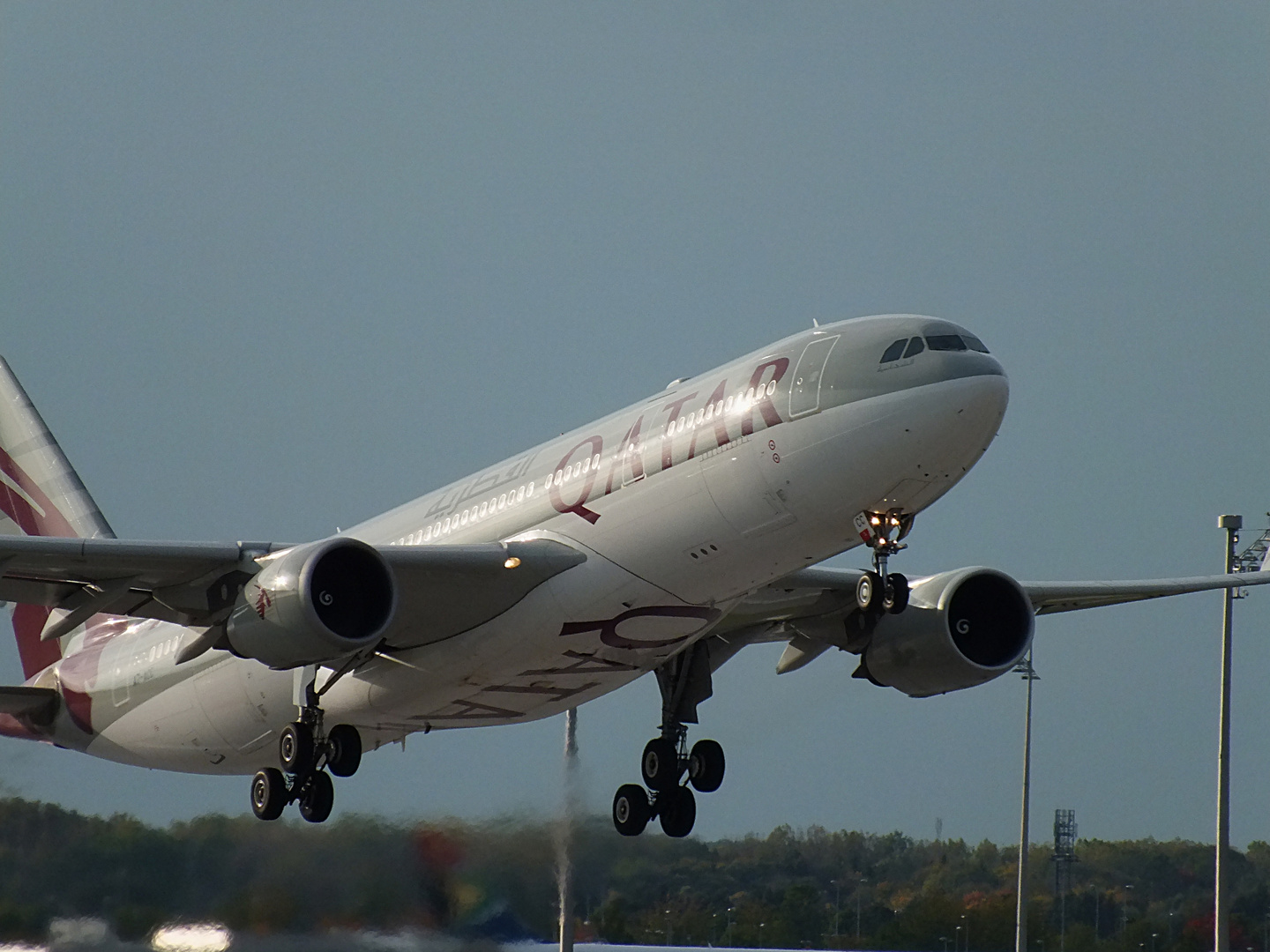 Start, Airbus A330-202 QATAR