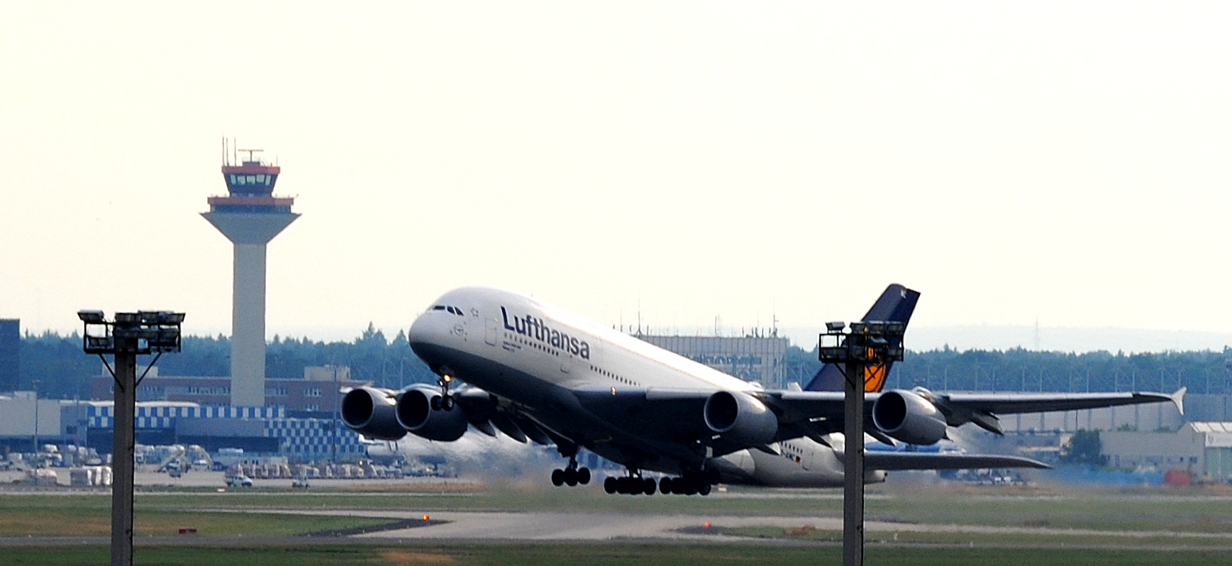 Start des Airbus A380-800 Peking