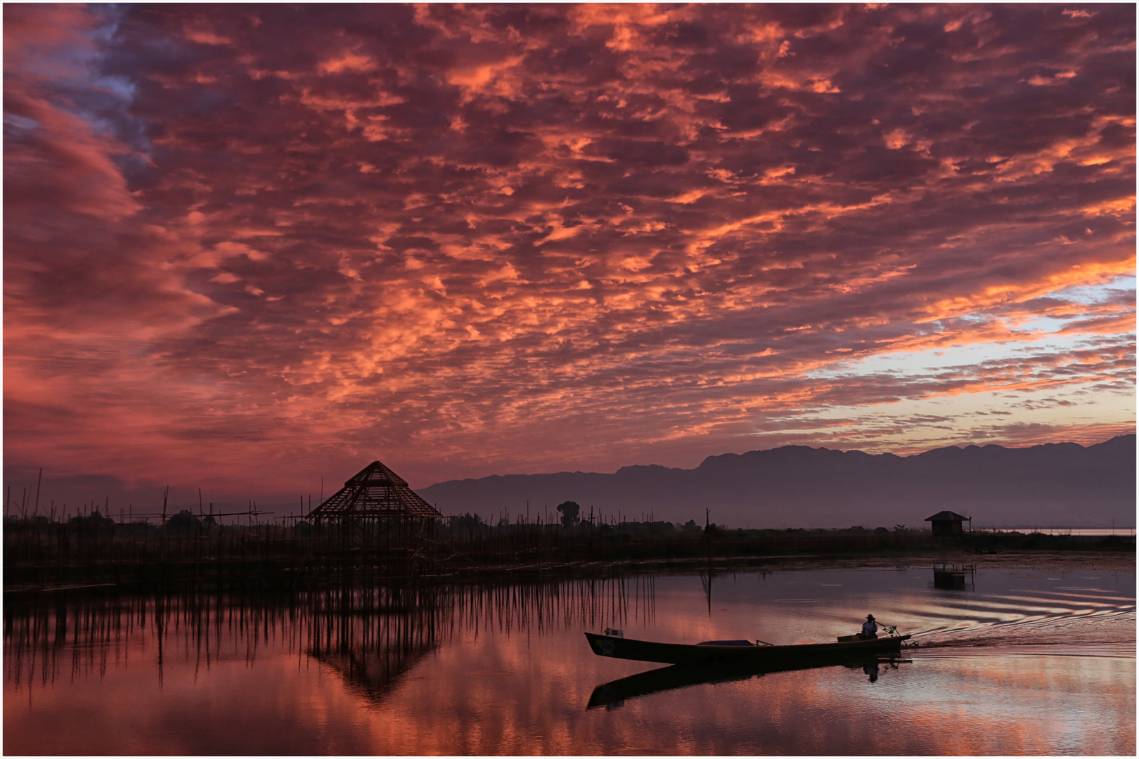 Start in einen neuen Tag am Inle-See