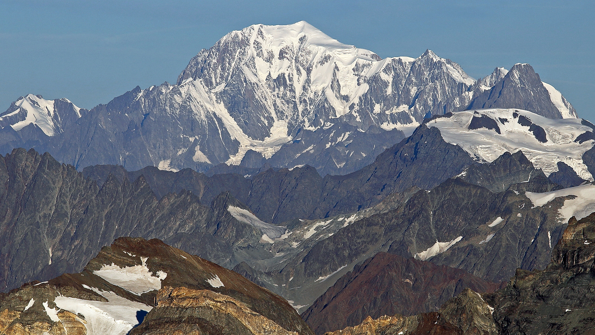  Start mit dem Mont Blanc in einem neuen Versuch System in meine besten Wallisbilder zu bringen...