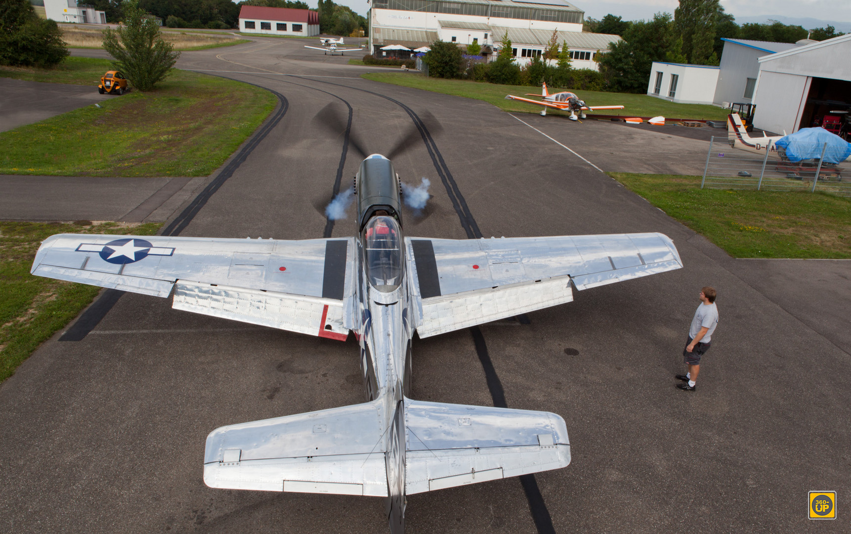 Start Mustang P-51 "Lucky Lady VII" @ Meier Motors