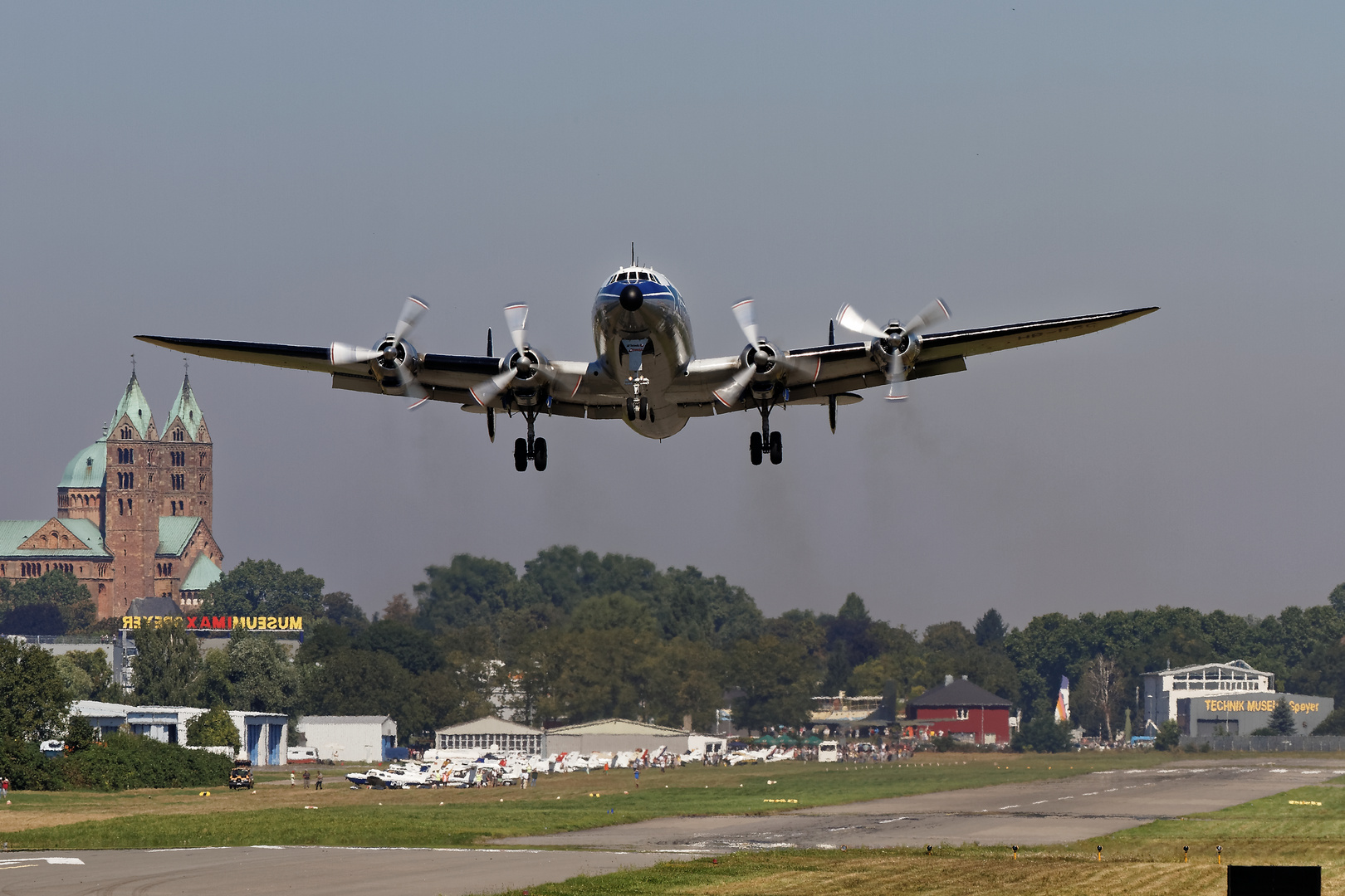 Start Super Connie