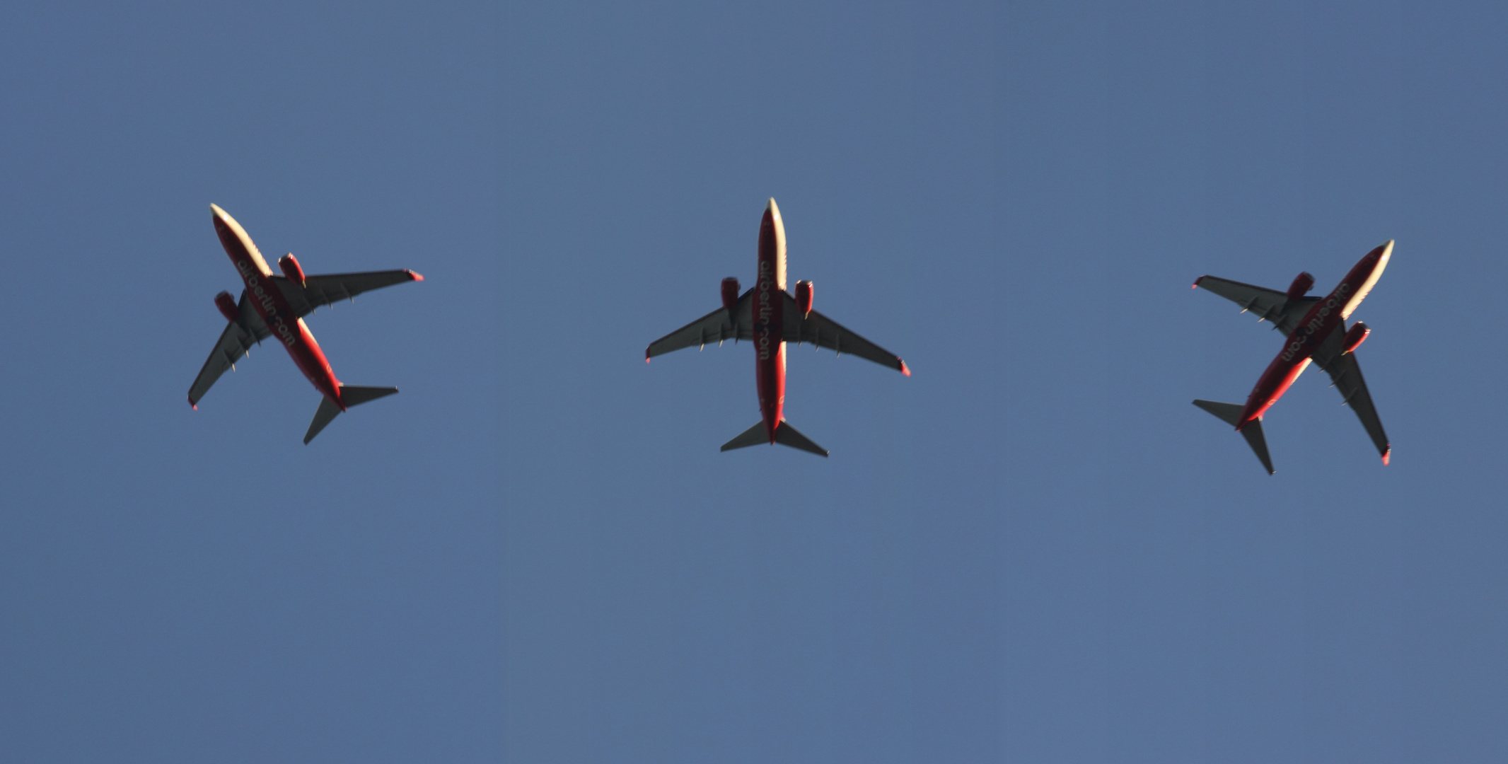 Start von drei AIRBerlin Flugzeugen in Hannover