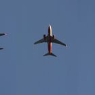 Start von drei AIRBerlin Flugzeugen in Hannover