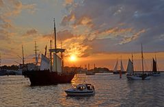 Start zur Abendfahrt während der Hanse Sail 2014