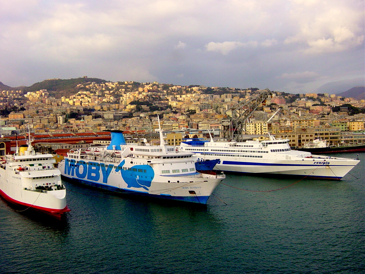 Startbereit im Hafen von Genua