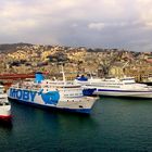 Startbereit im Hafen von Genua