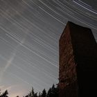 Startrail über der Ruine Mandelberg