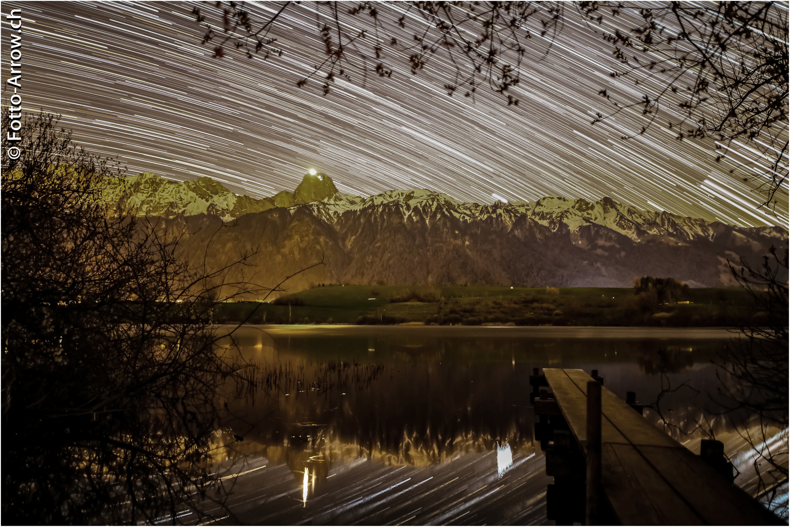 Startrail zum Spiegeltag 31.3.2020