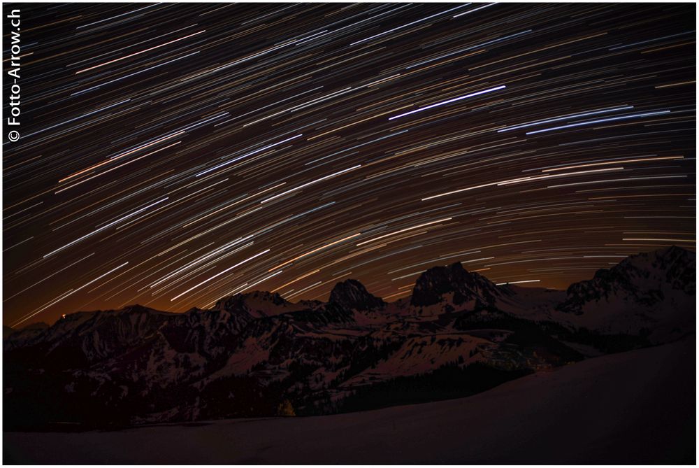 Startrailfotografie im Naturpark Gantrisch