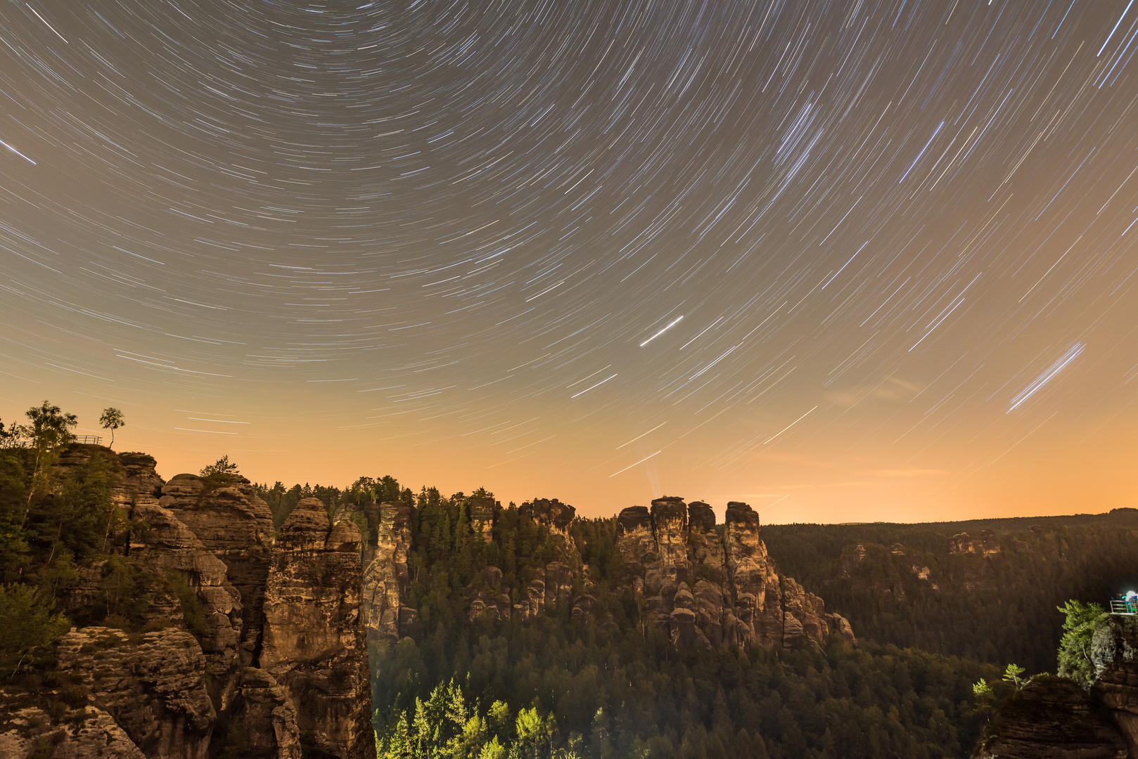 Startrails im Elbsandsteingebirge