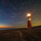 Startrails über dem Leuchtturm