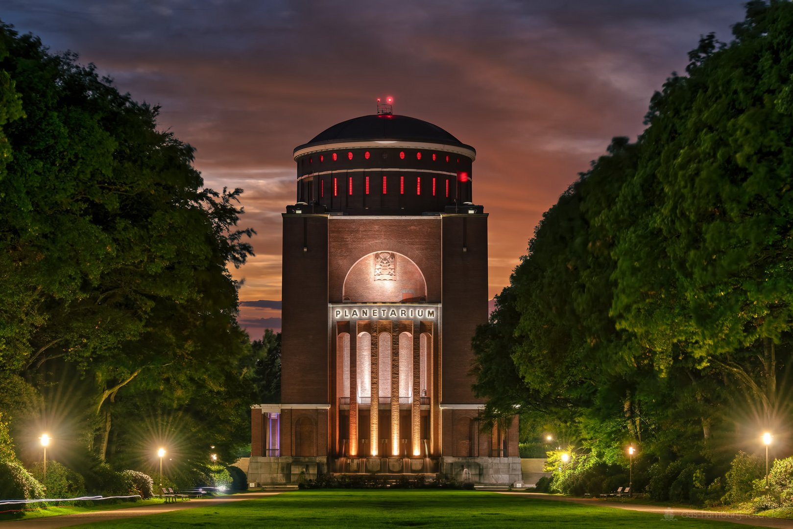 Startseite 21.12.2021 - Planetarium Hamburg