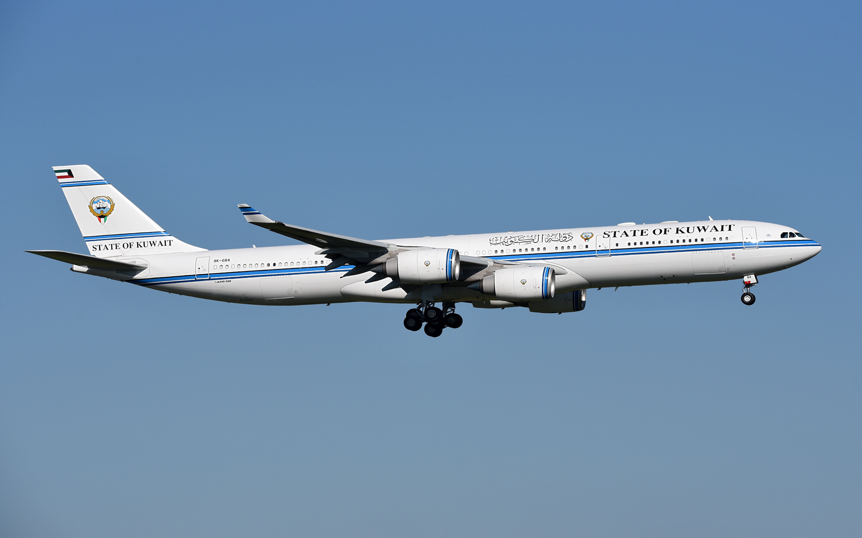 States of Kuwait Airbus A340-542 9K-GBA 