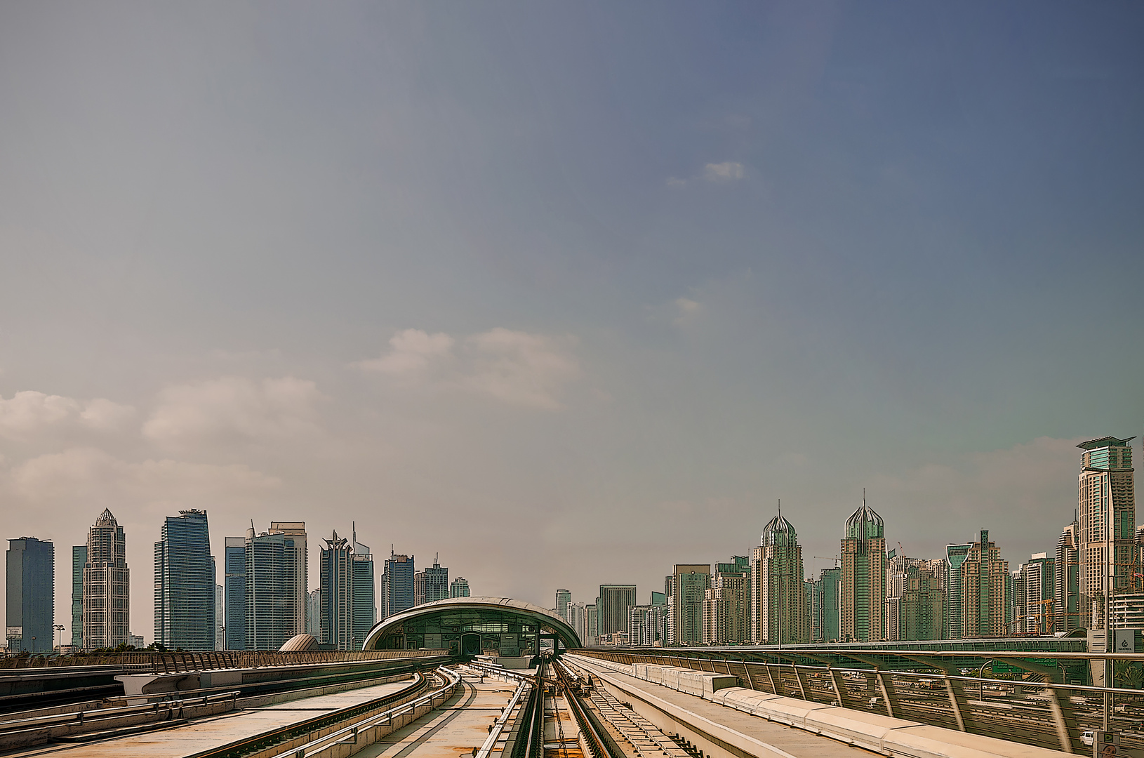 STATION DUBAI MARINA