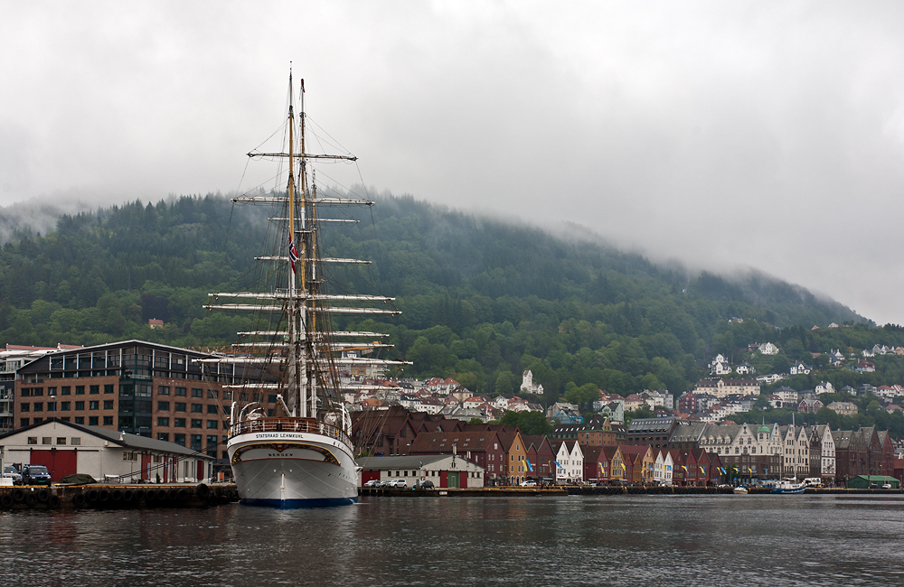 Statsraad Lehmkuhl