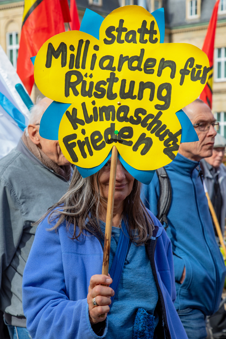 Statt für Rüstung für Klimaschutz und Frieden