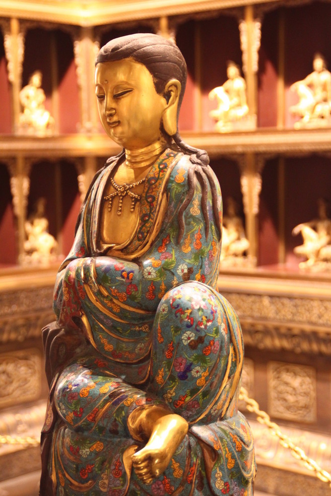 Statua divinità buddista (Cina)