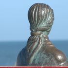 Statue an Strandpromenade in Domburg