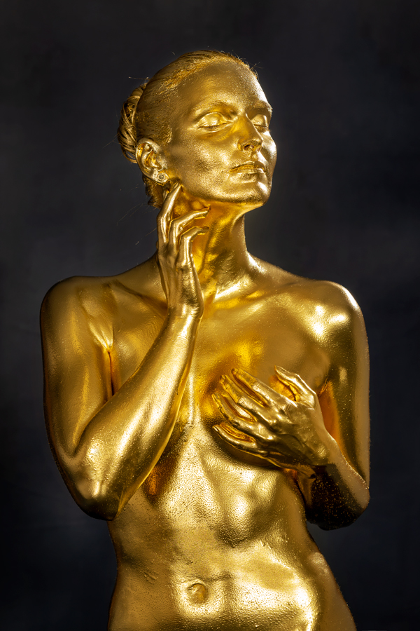 Statue aus Gold