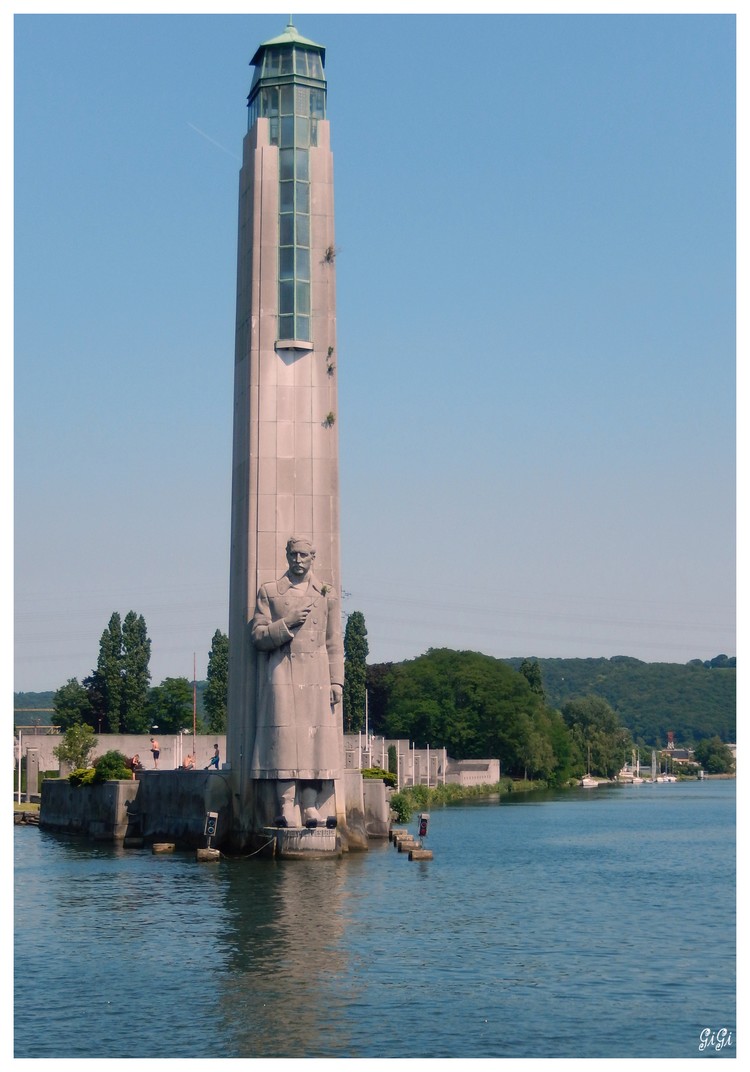 Statue d'Albert Ier, Roi des Belges.