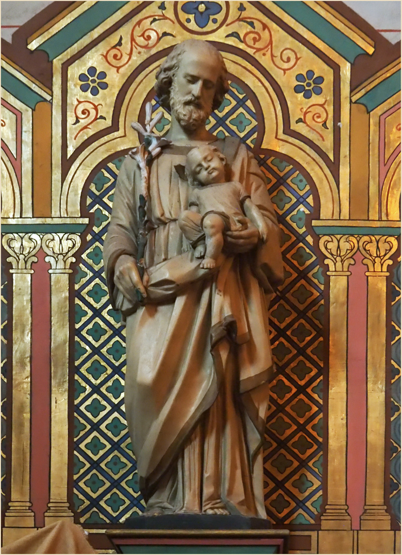 Statue de Saint Joseph dans la Cathédrale Saint-Caprais d’Agen