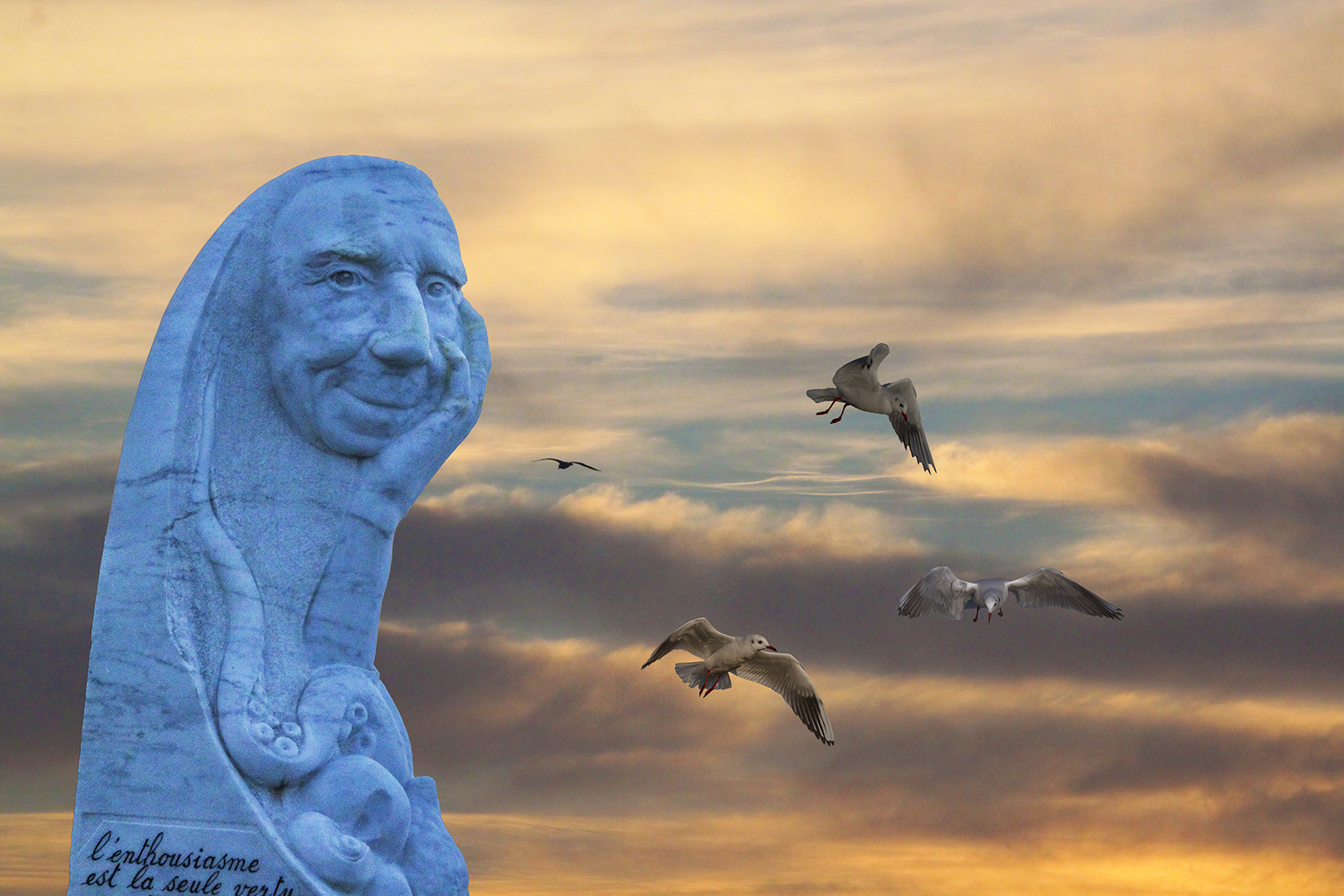 Statue dePhilippe Tailliez au Pradet Var